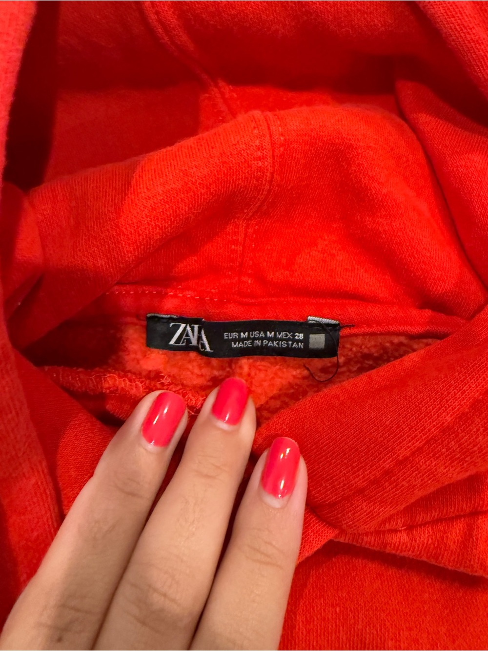 Zara Bright Red Hooded Pullover - Picture 2 of 2